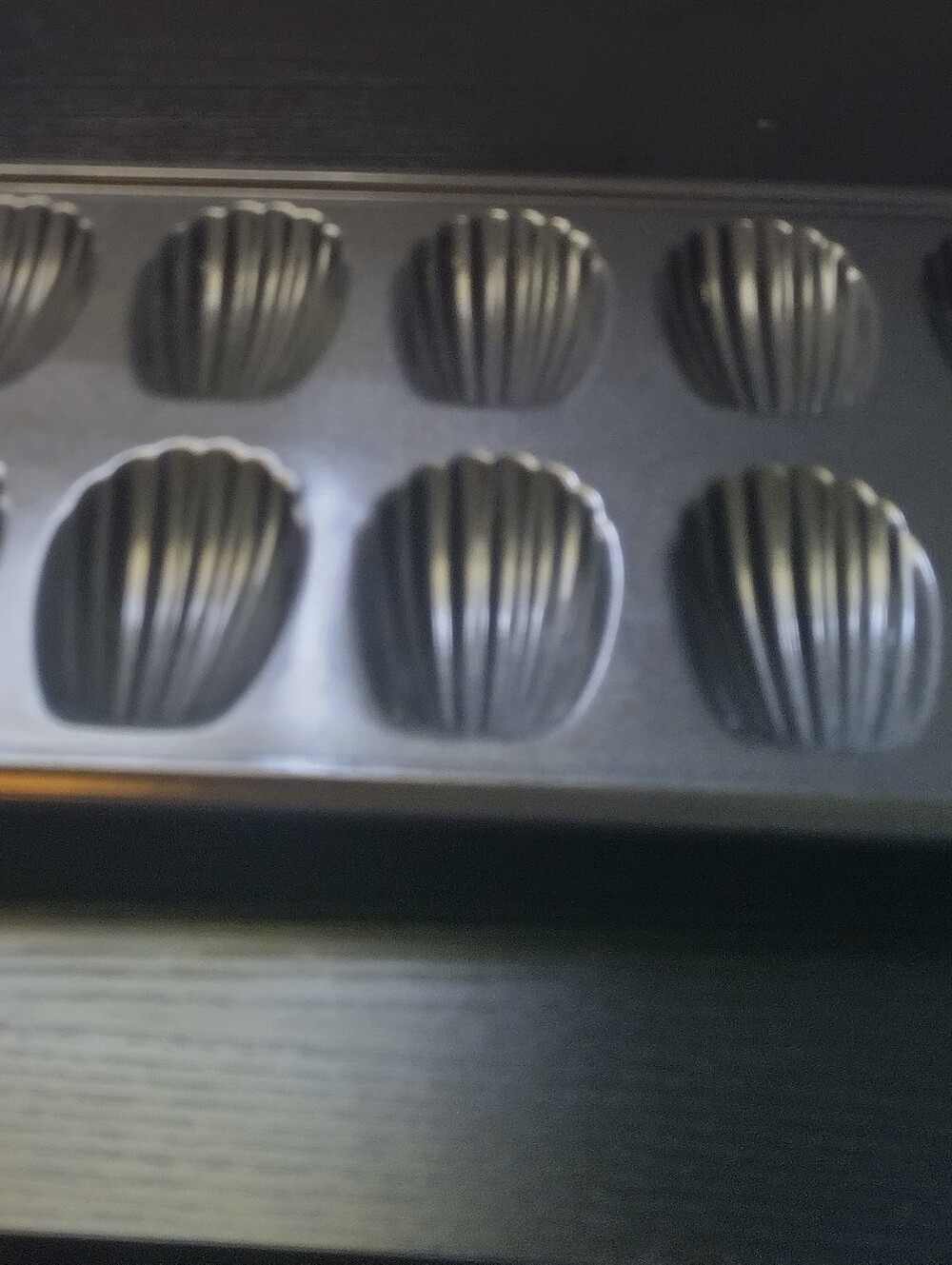 Madeleine Baking Tray - Gray Shell Mold Makes 12 Wilton